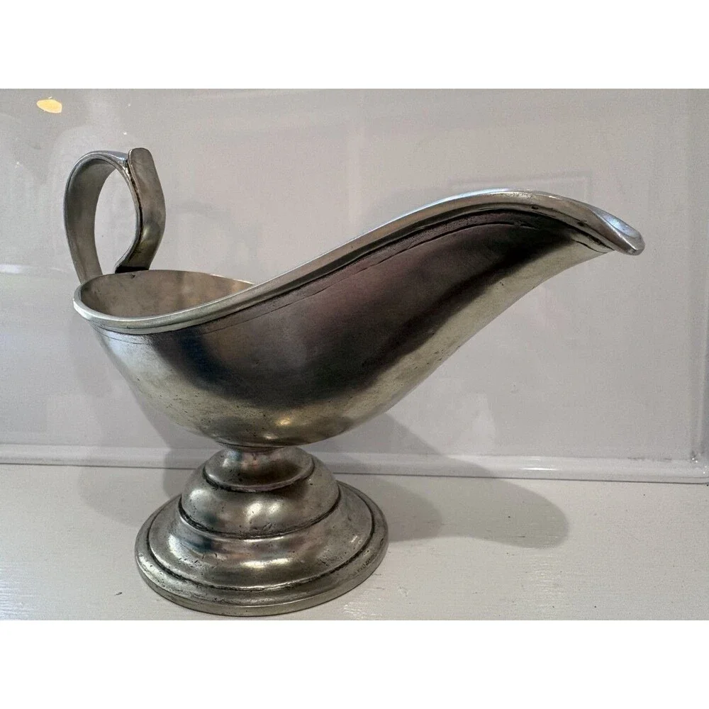 MATCH Italian made Pewter Gravy Boat $273.‎ Medium size - Excellent condition